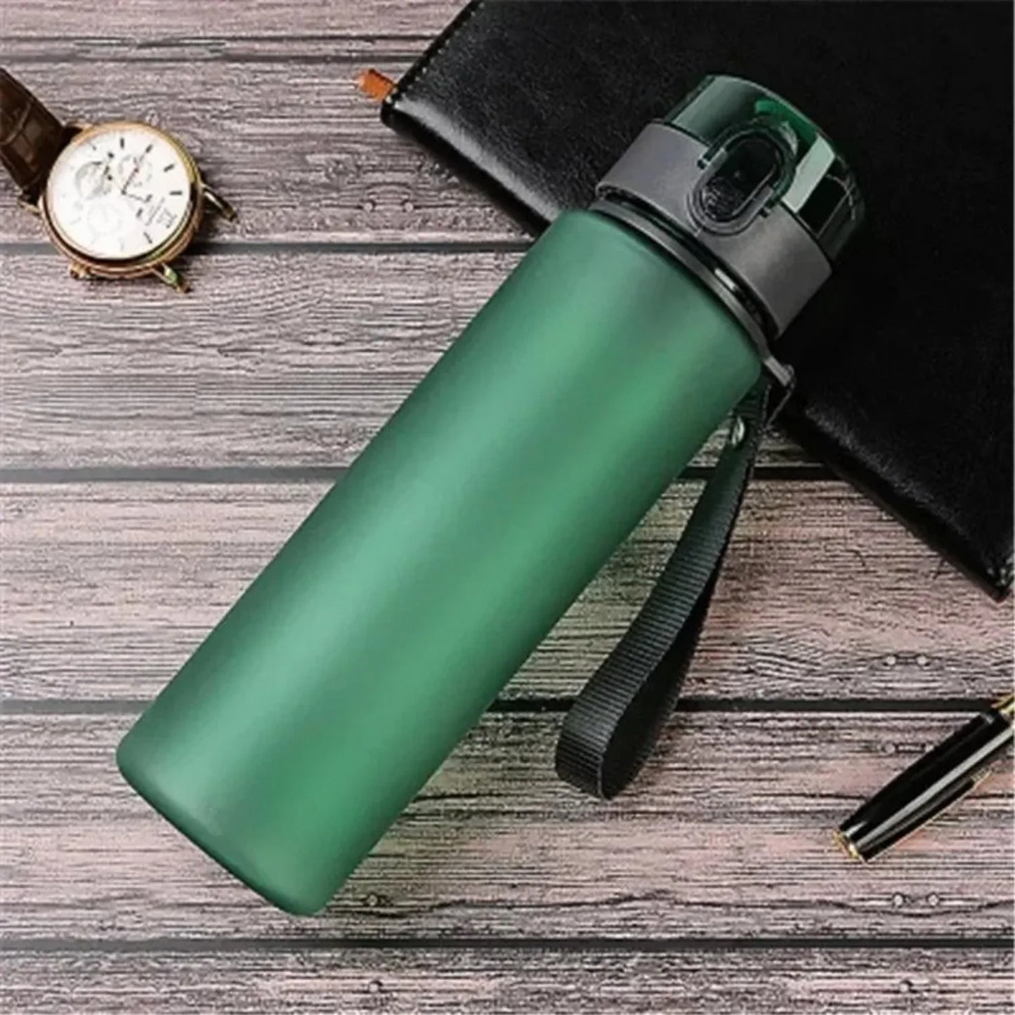 Leak-free sports water bottle, portable for travel and hiking. My favorite beverage bottle is 400ml and 560ml